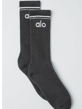 ALO Yoga Unisex Throwback Socks Anthracite / White (Black) Crew Socks Large